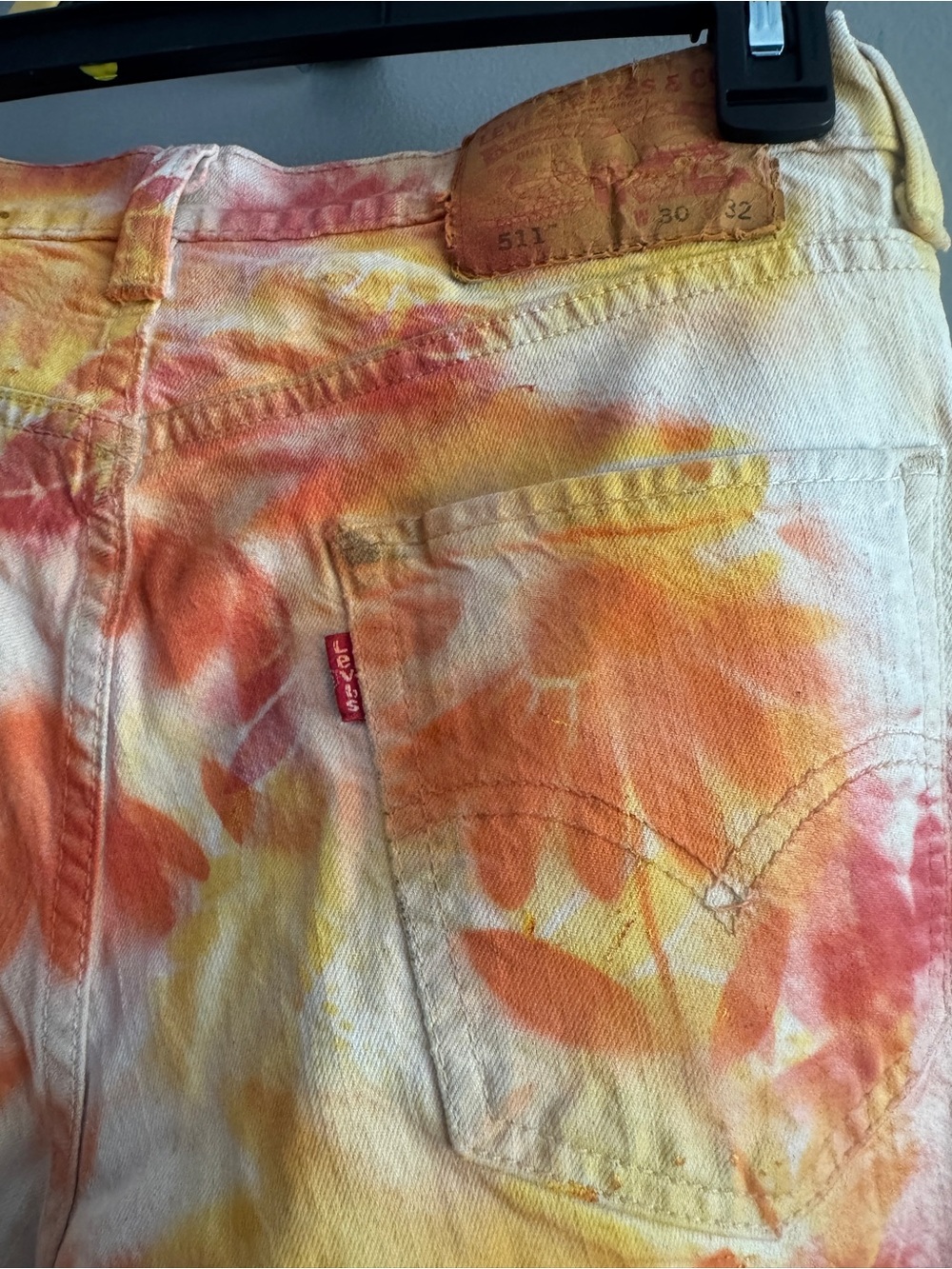 Hand Painted Upcycled Levi’s Floral Jeans Fall Vibe Size 30 - Picture 7 of 14